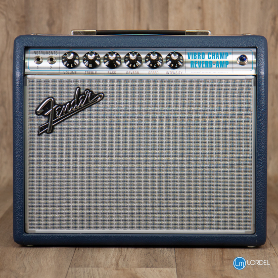 Fender 68 Custom Vibro Navy blue