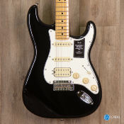 Fender Player II stratocaster HSS Black touche érable