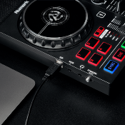 controleur DJ NUMARK Party Mix Live - 2 voies, 8 pads, carte son, lumières, moniteurs