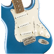 Guitare électrique Squier Stratocaster Classic Vibe 60's Lake Placid Blue