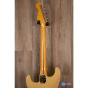 American Vintage II 1957 Stratocaster®, Maple Fingerboard, Vintage Blonde